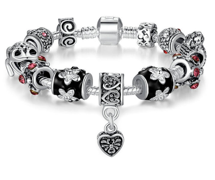 Handcrafted Love Beaded Bracelet for Women by Tinkers