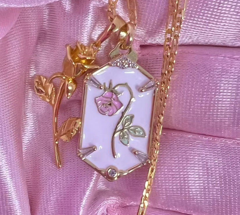 Retro Double Rose Pendant Necklace For Women Brass Jewelry