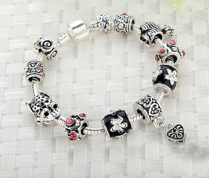 Handcrafted Love Beaded Bracelet for Women by Tinkers