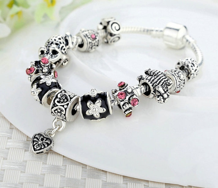 Handcrafted Love Beaded Bracelet for Women by Tinkers