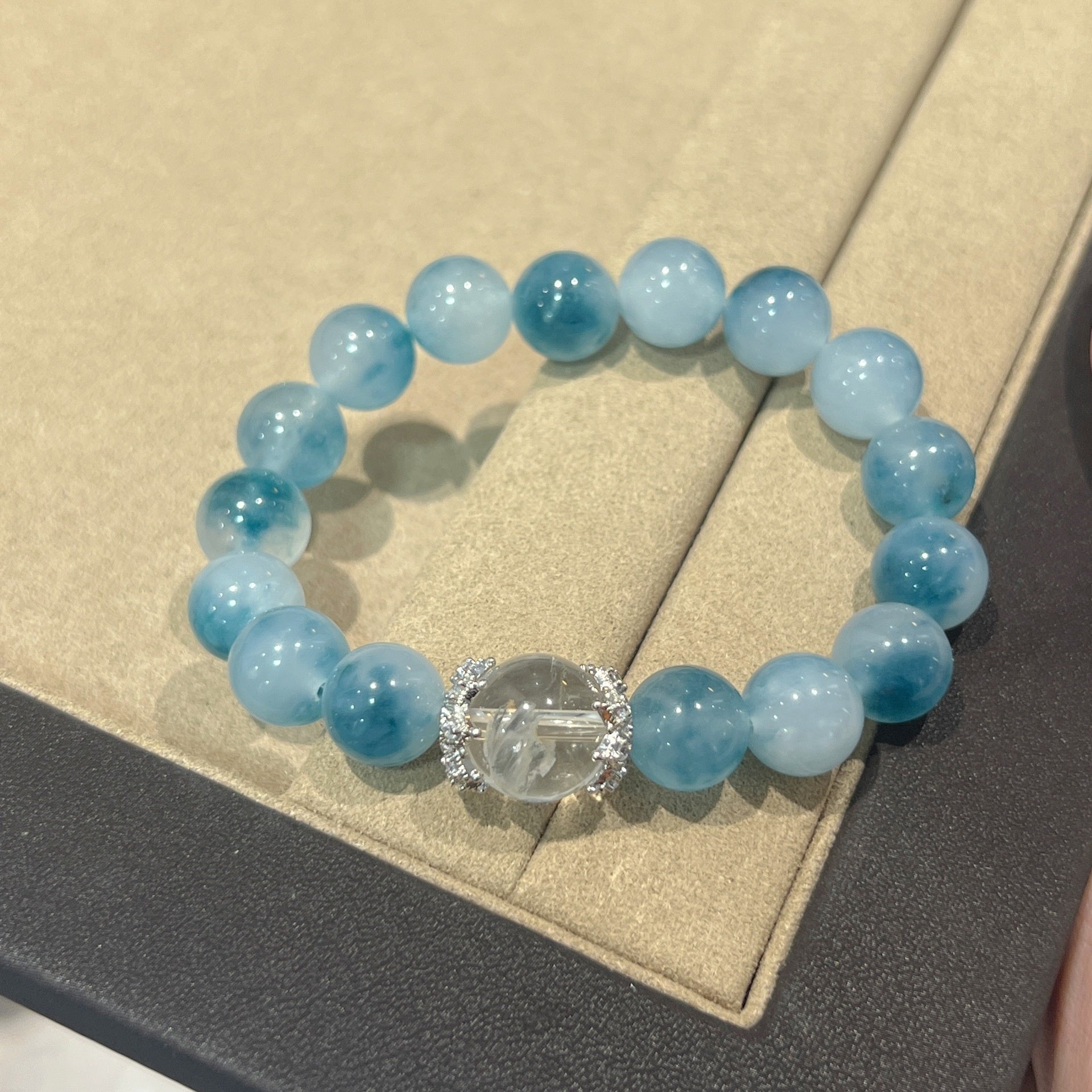 White Crystal Ink Blue Floating Flower Aquamarine Bracelet