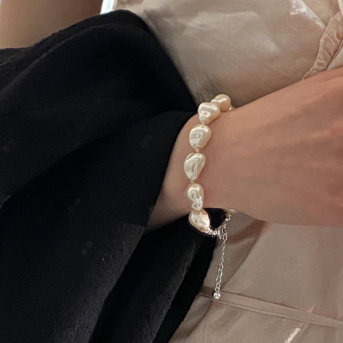 Tinkers Tinkers Baroque Pearl Bracelet Elegant Limited Edition - 0