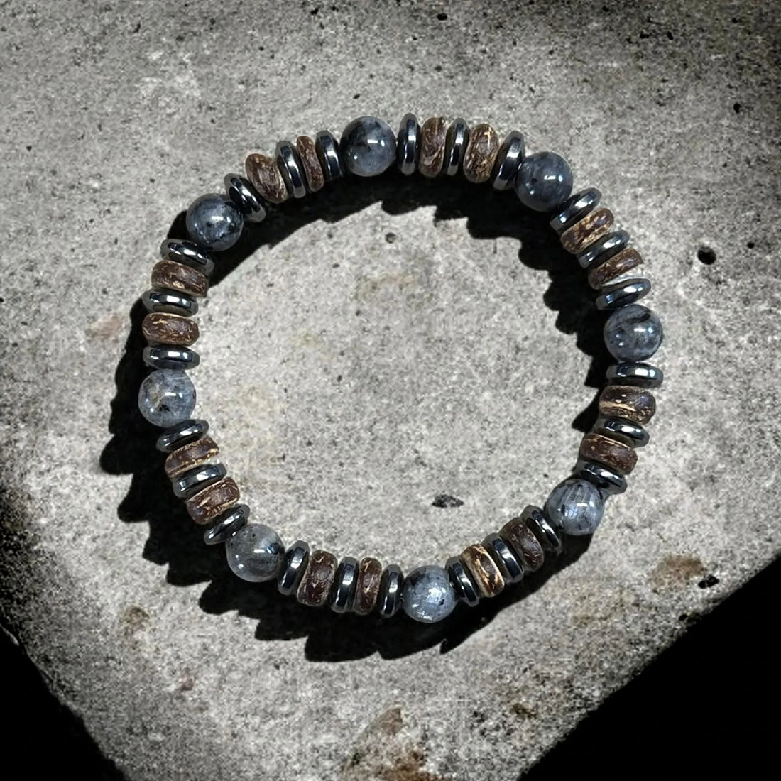 Labradorite 8mm Bead Bracelet for Men — Natural Stone, Boho Style