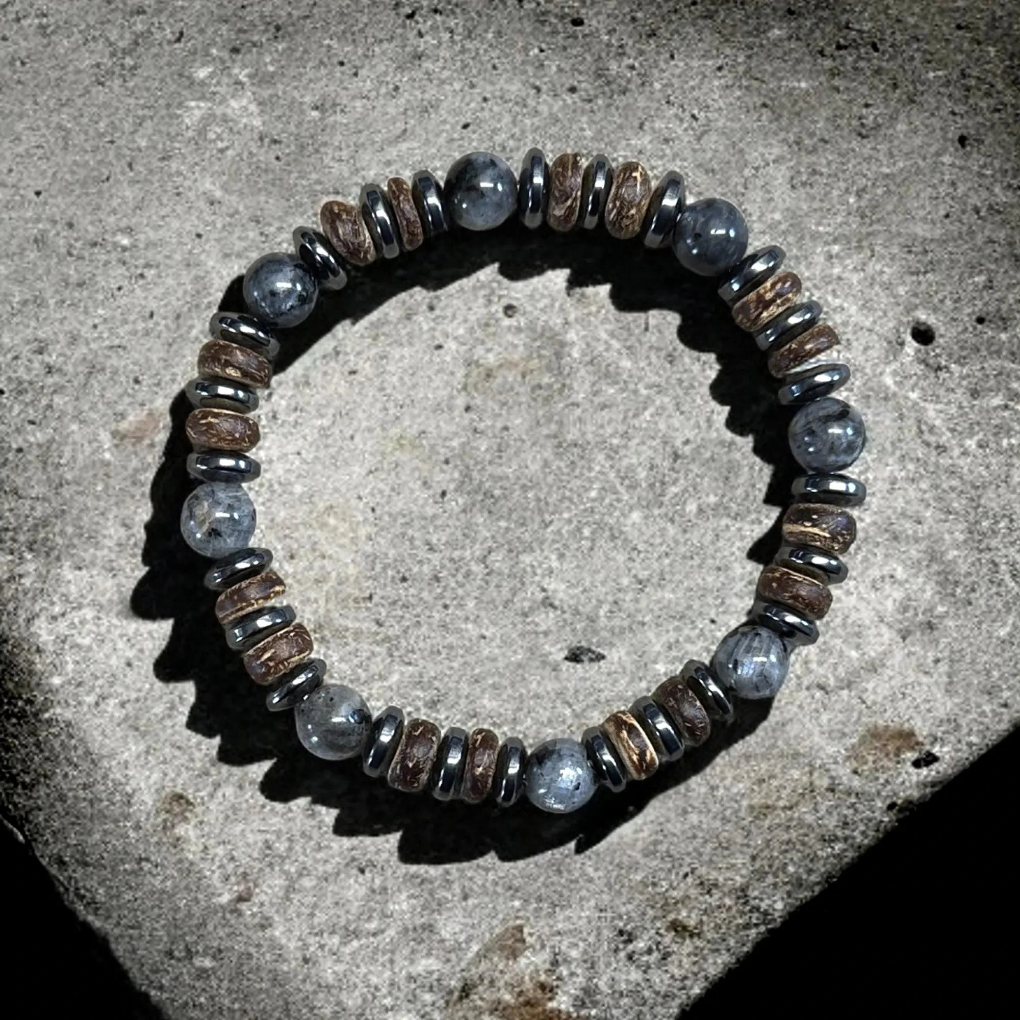 Labradorite 8mm Bead Bracelet for Men — Natural Stone, Boho Style