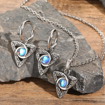 Vnox Vintage Celtic Knot Pendant Moonstone Necklace