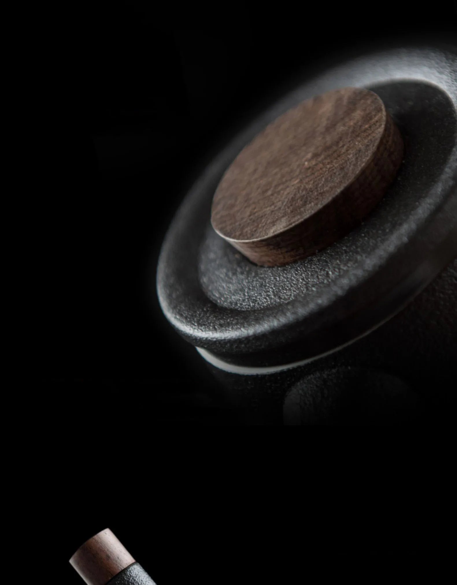 Black Ceramic Cup Wooden Handle Filter Tea Cup Ceramic Mug Creative Office Retro Water Cups and Mugs China Set Birthday Gift Box