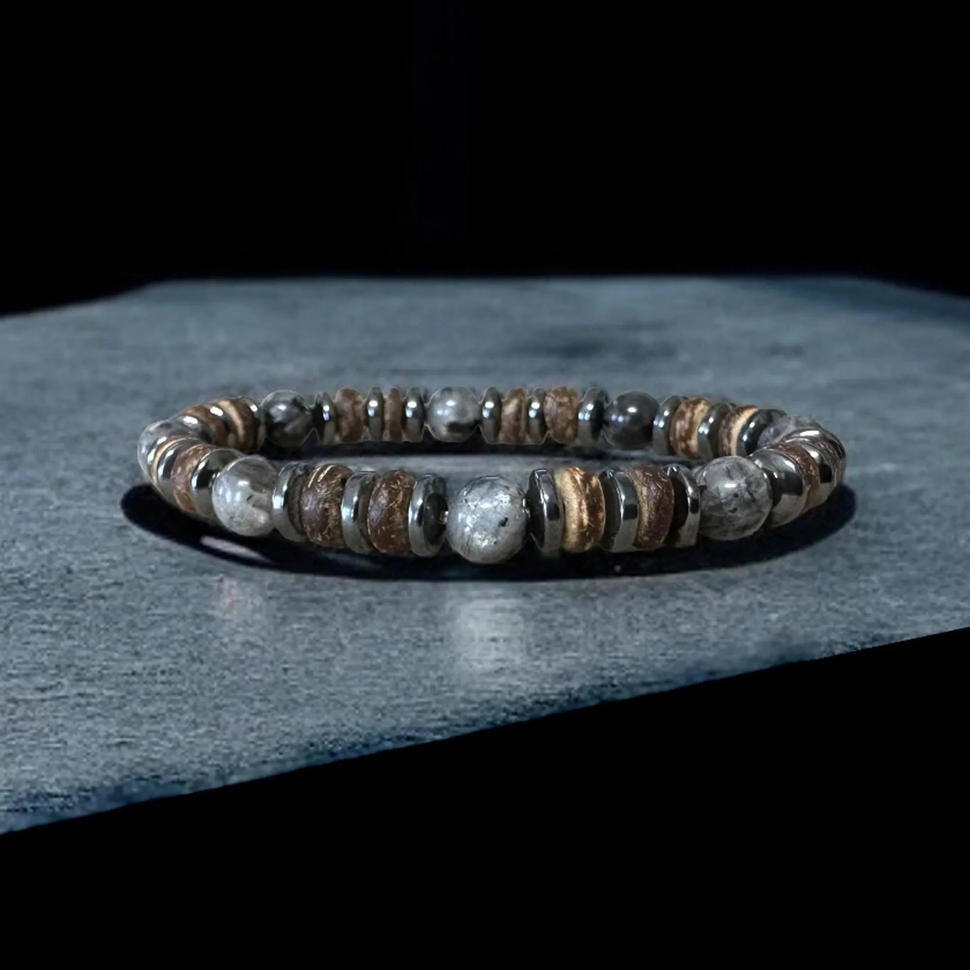 Labradorite 8mm Bead Bracelet for Men — Natural Stone, Boho Style
