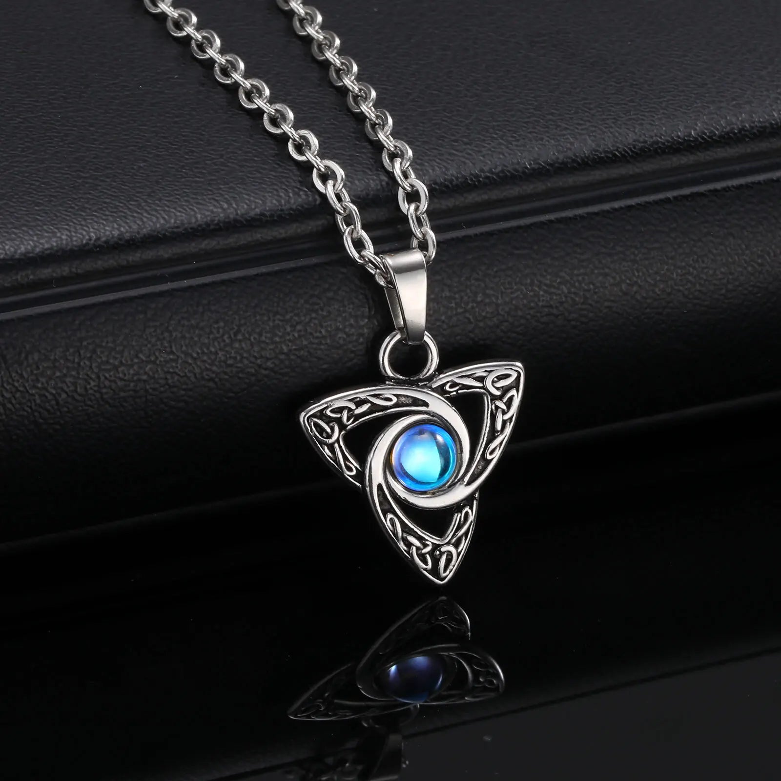 Vnox Vintage Celtic Knot Pendant Moonstone Necklace