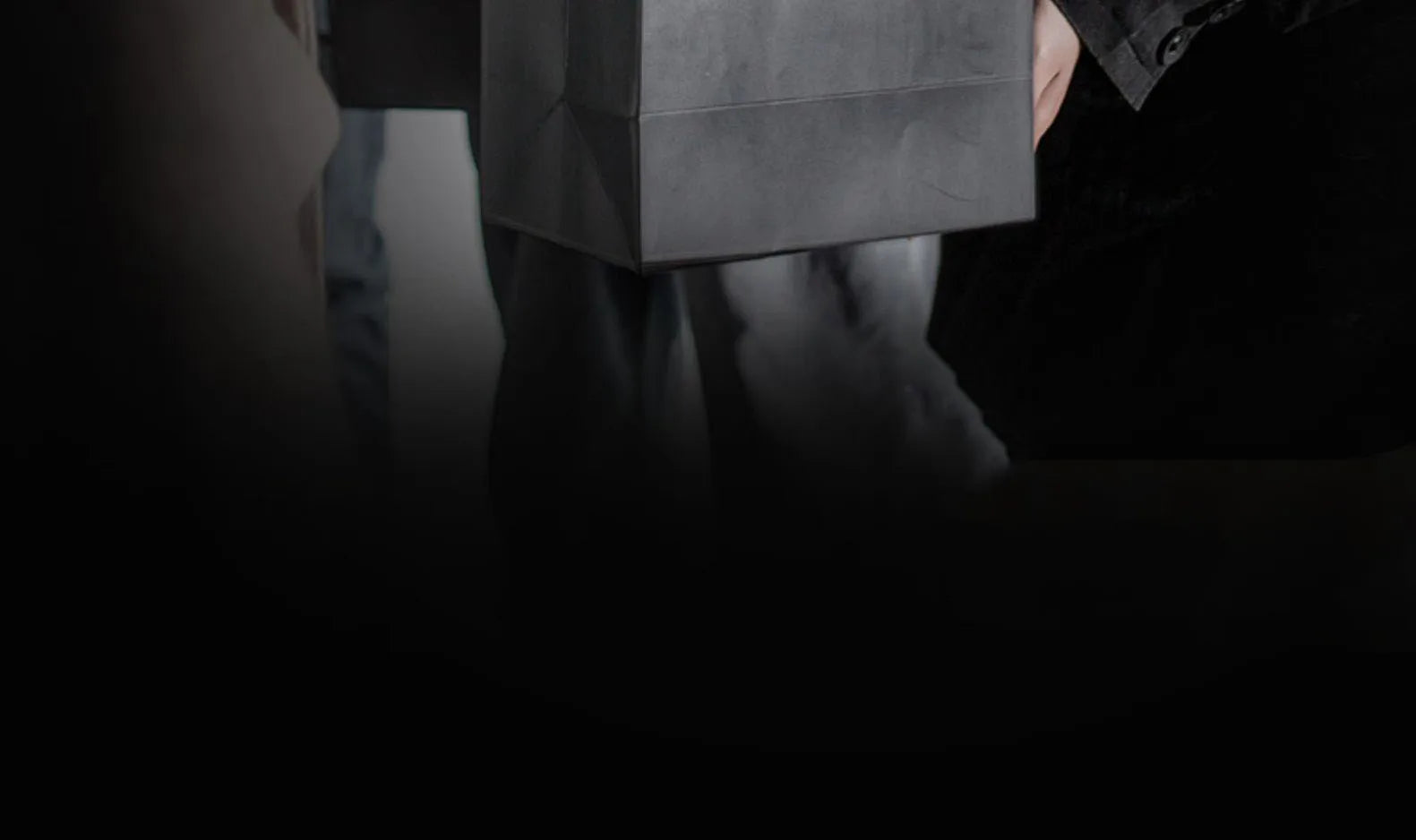 Black Ceramic Cup Wooden Handle Filter Tea Cup Ceramic Mug Creative Office Retro Water Cups and Mugs China Set Birthday Gift Box