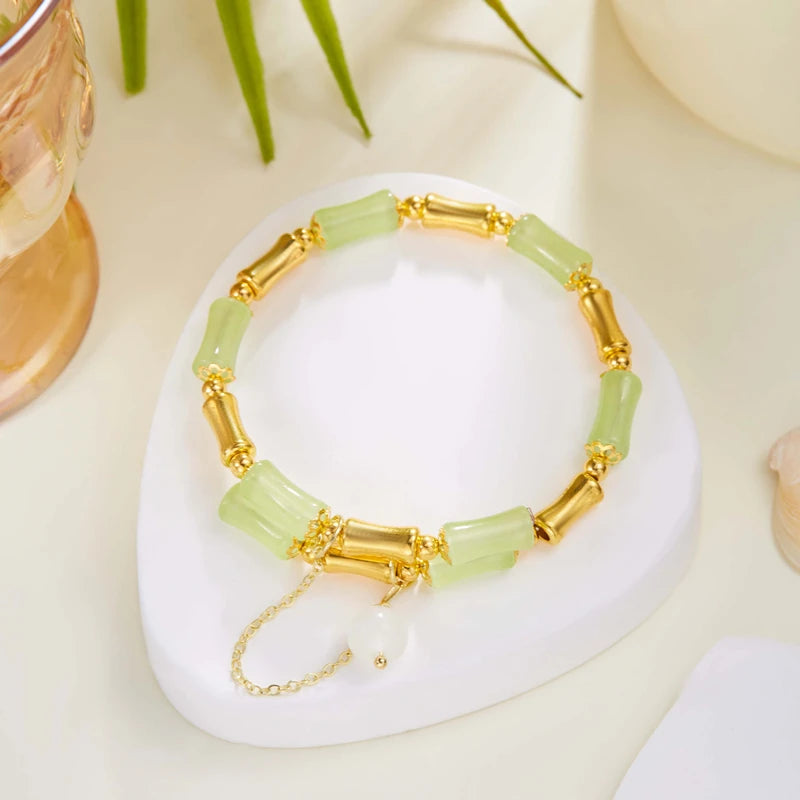 Tinkers Elegant Green Bamboo Beaded Bracelet Flower Pendant - Uncategorized