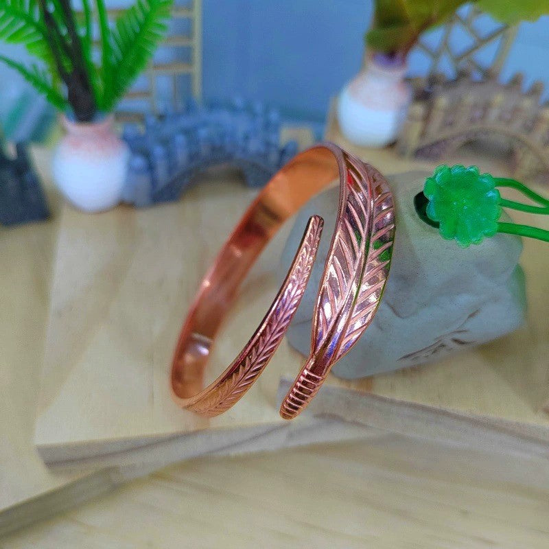 Vintage Leaf Brass Bracelet — Antique Bronze | Botanical Cuff